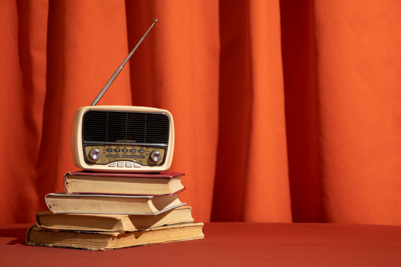 De la radio al streaming: Historia del periodismo deportivo