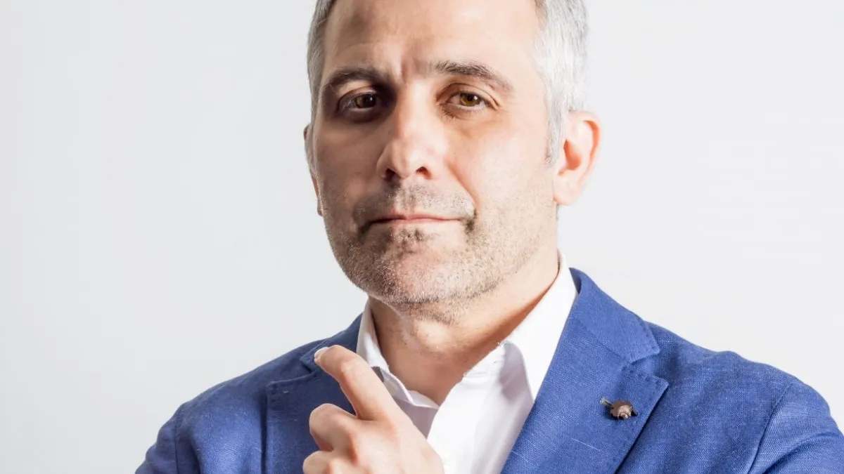 Ángel Galán