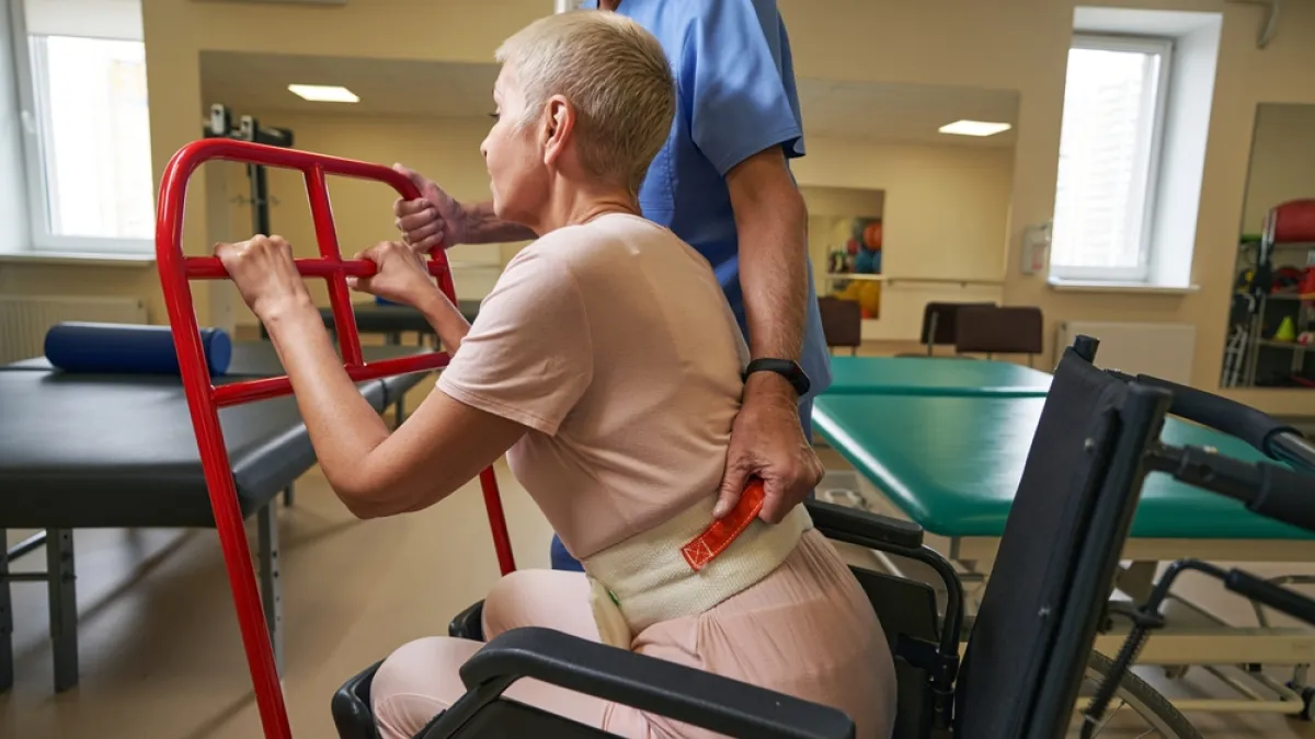 MOVILIZACION DE PACIENTES PARA TÉCNICO DE CUIDADOS AUXILIARES DE ENFERMERÍA_SEAD276PO