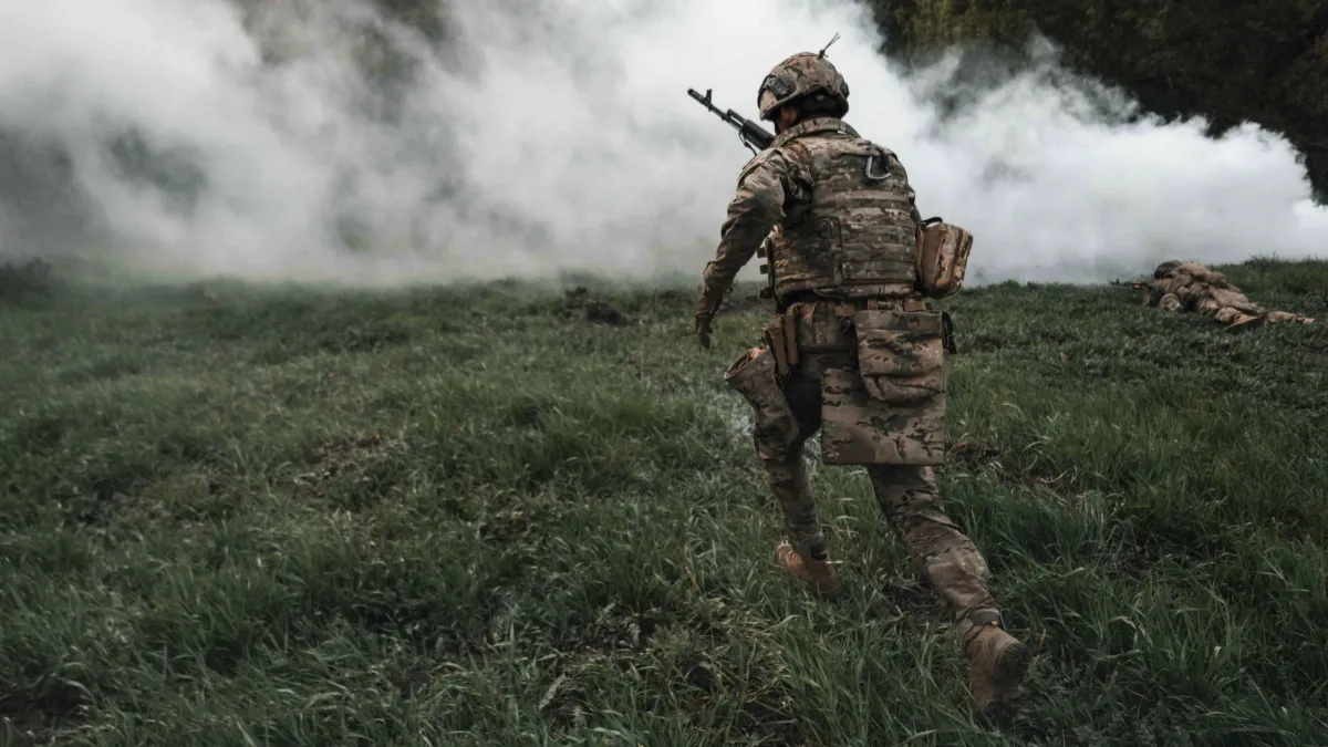 Foto Rojas Curso zonas de clonflicto