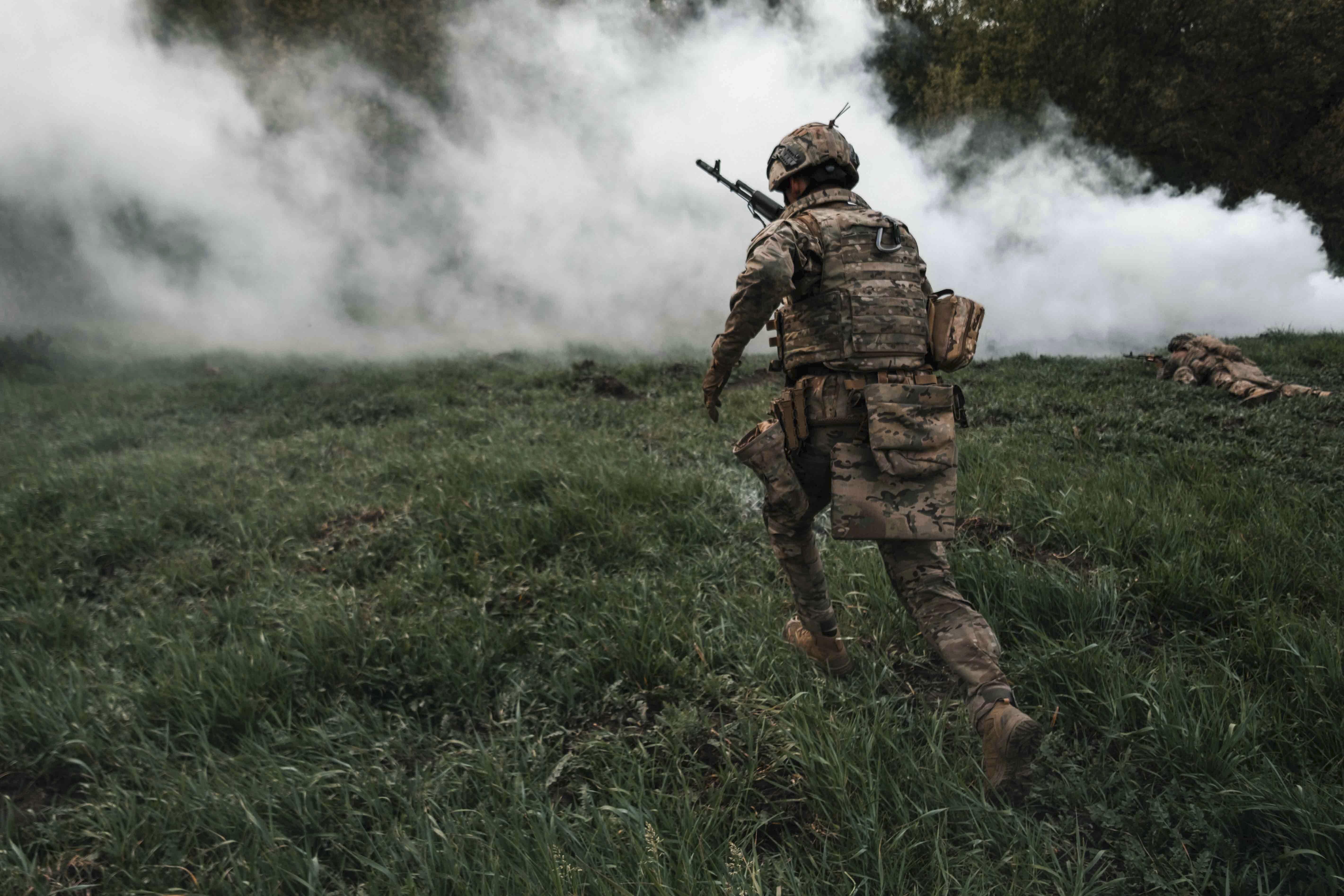 Foto Rojas Curso zonas de clonflicto